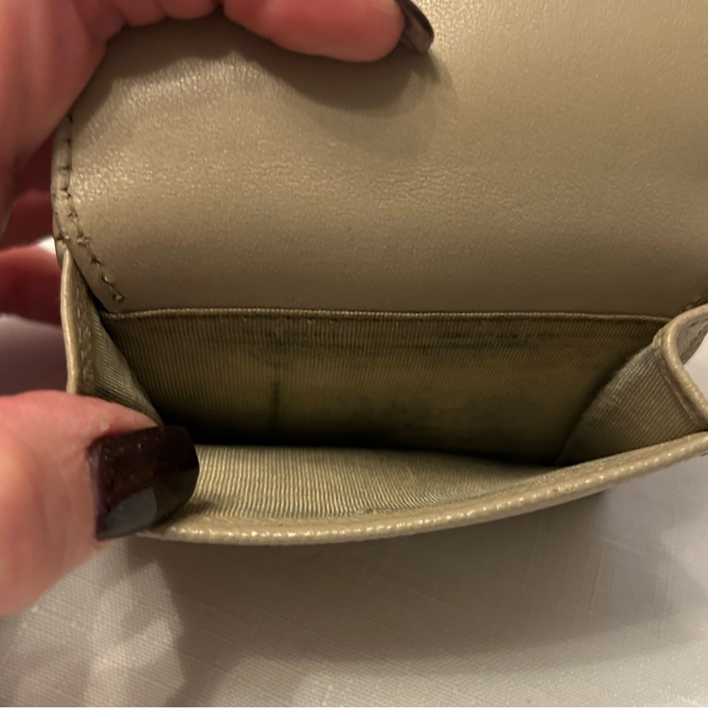 Dior Tan 30 Montaigne Wallet with CD Logo - Picture 9 of 16